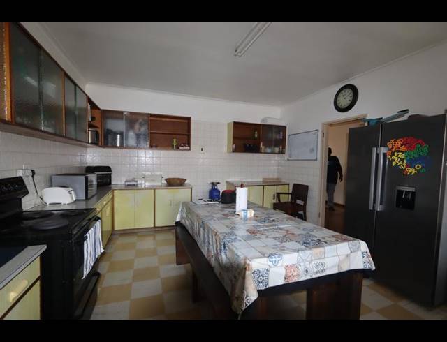 4 BEDROOM PROPERTY TO RENT IN GATESVILLE